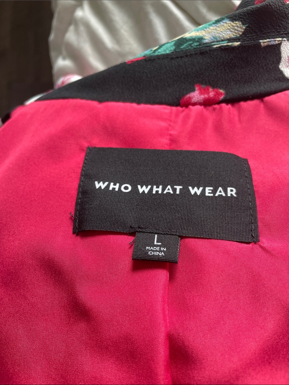 Who What Wear Black Floral Blazer with Pink Lining - Picture 2 of 5